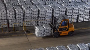 تحرك جديد في سعر طن الألومنيوم داخل بورصة لندن للمعادن اليوم الثلاثاء